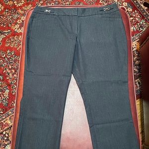 Crop/Capri navy NWOT